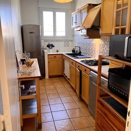 Appartement Vue Sur Le Rhone Arlés Exterior foto
